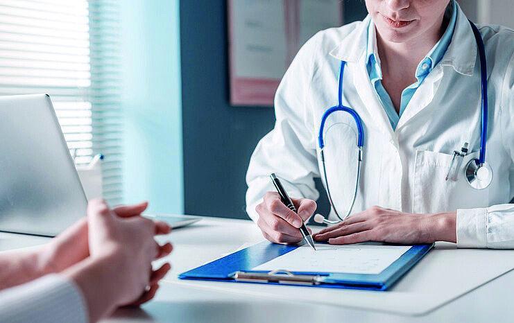 Todde ai sindaci: trovate alloggi per i medici