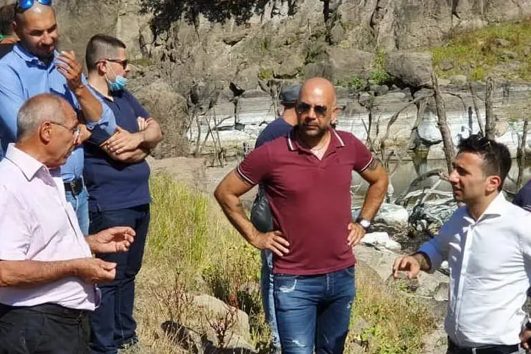 Il sopralluogo (Foto Regione Sardegna Ufficio Stampa)