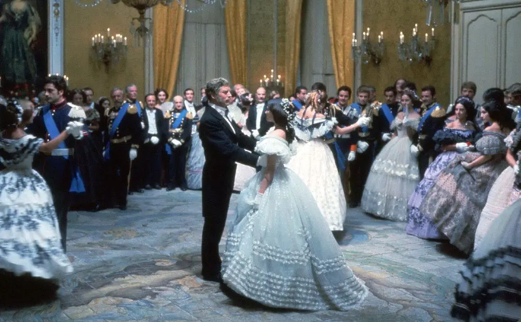 Il famoso ballo ne &quot;Il Gattopardo&quot; con la Cardinale e Burt Lancaster