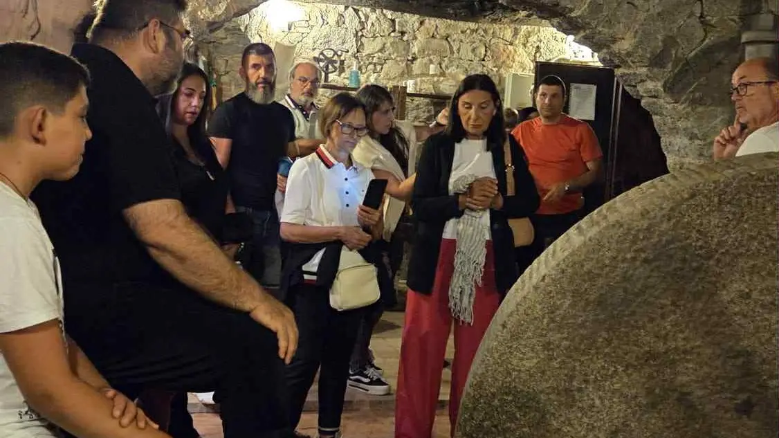 https://immagini.unionesarda.it/version/c:YTYzYWI2NDctY2VjMS00:YTA1YzFlYTUtYzZmNy00/image.webp?f=16:9