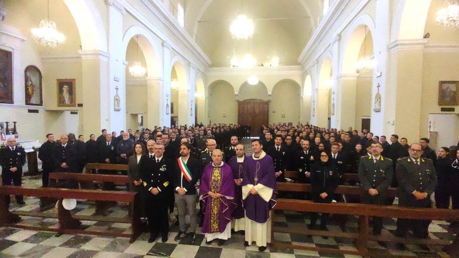 Tra divisa e fede, a La Maddalena il Precetto pasquale della Marina Militare