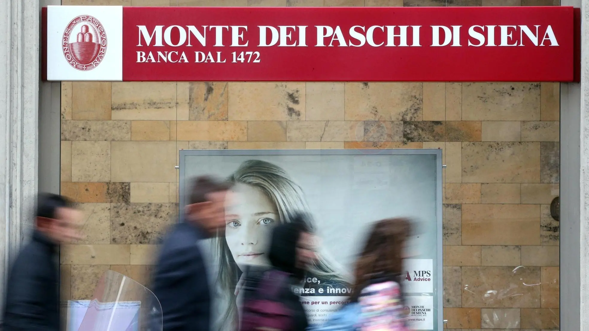 Terremoto nella finanza, affondo di Monte dei Paschi di Siena su Mediobanca