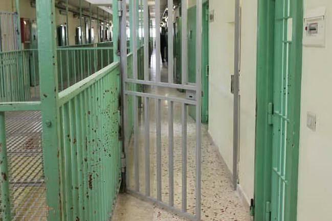 Ai domiciliari, ma continua a uscire: 45enne sassarese rinchiuso in carcere