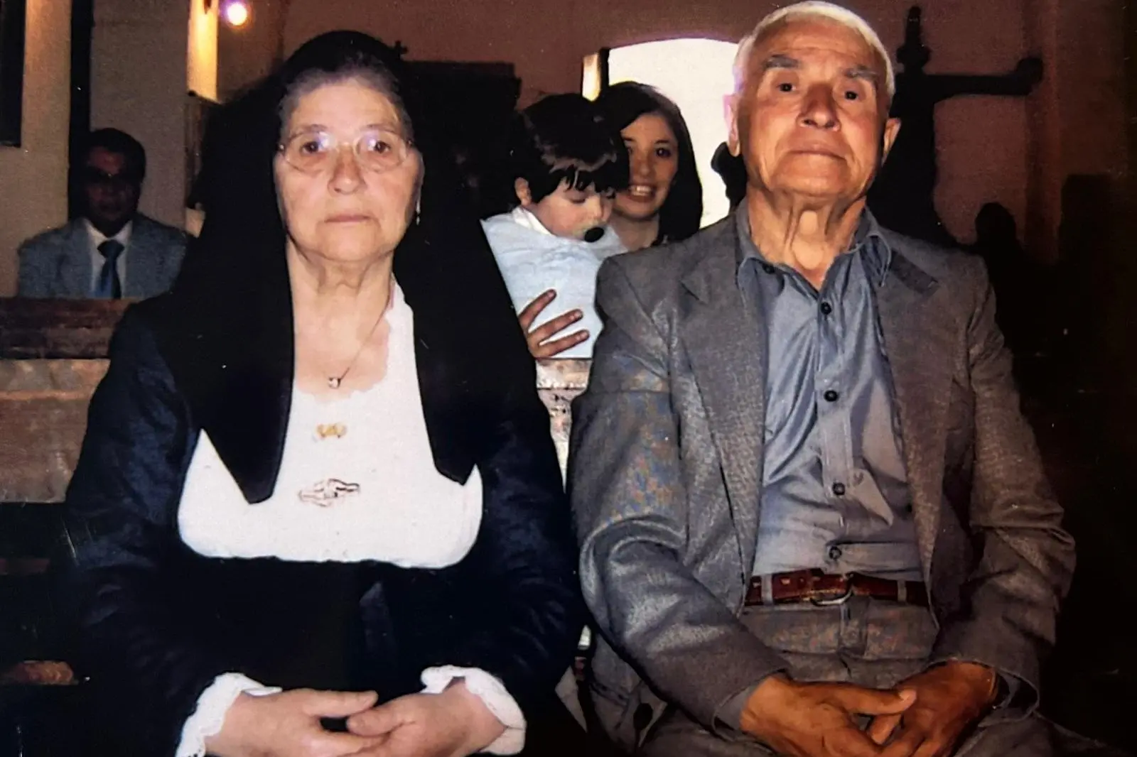 Giovanni Canu e Rosaria Fenude sono sposati da 63 anni (foto Secci)