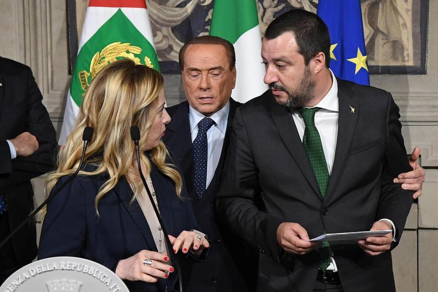Meloni, Berlusconi e Salvini (Ansa - Di Meo)