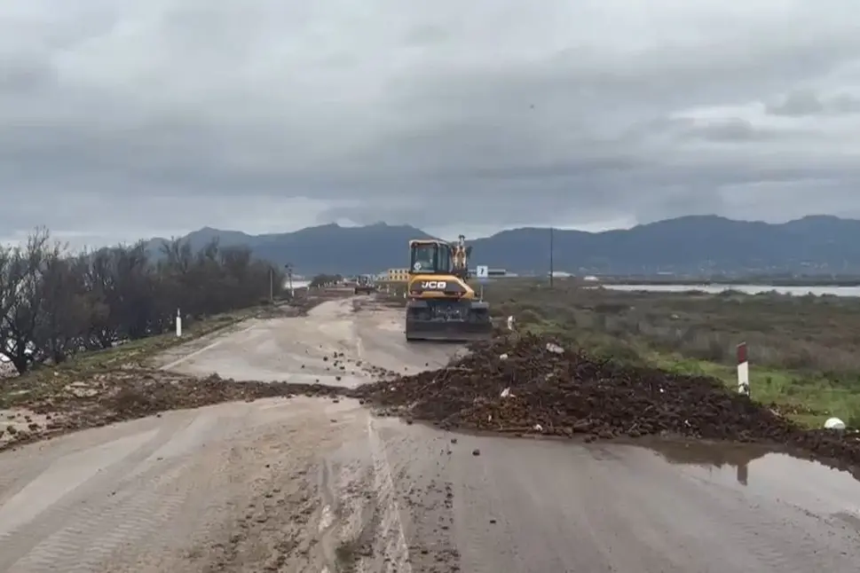 La 195 dopo il ciclone Harry (foto Facebook)