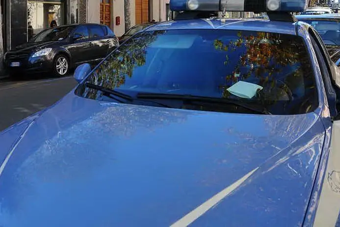 Un'auto della Polizia