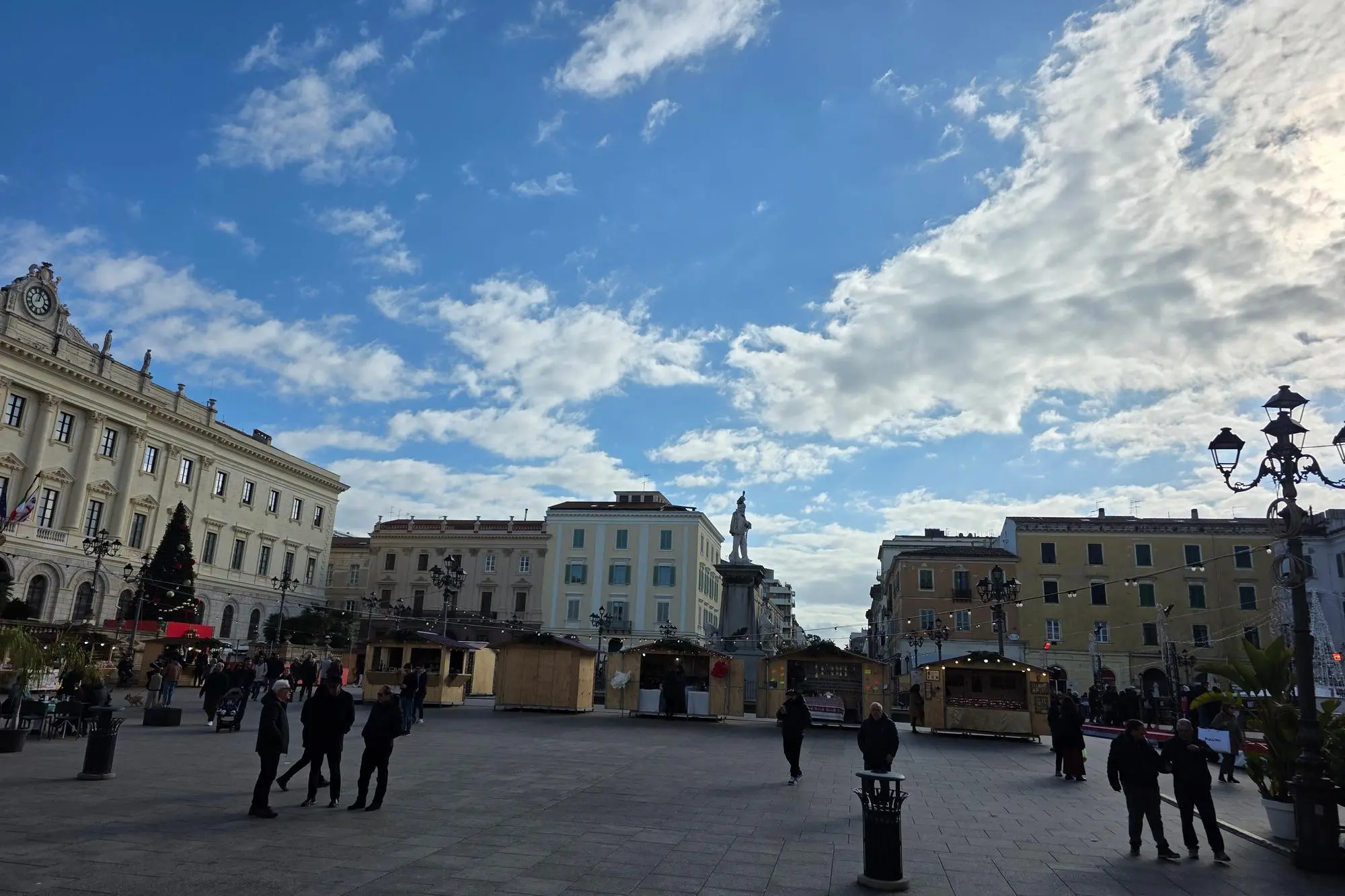 Sassari, piazza d'Italia (Archivio)