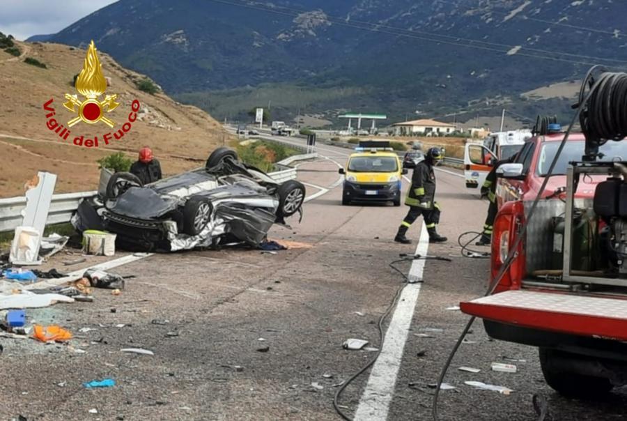 tragico schianto sulla statale 125 un morto e 4 feriti l unione sarda it