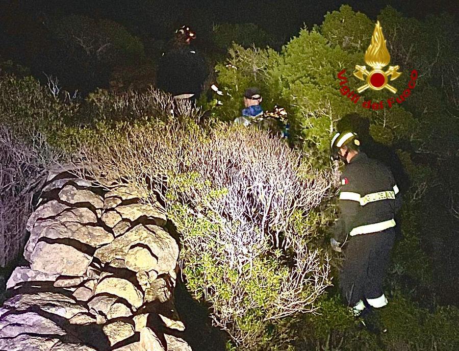 La Maddalena, coppia dispersa tra i sentieri del belvedere: i soccorsi