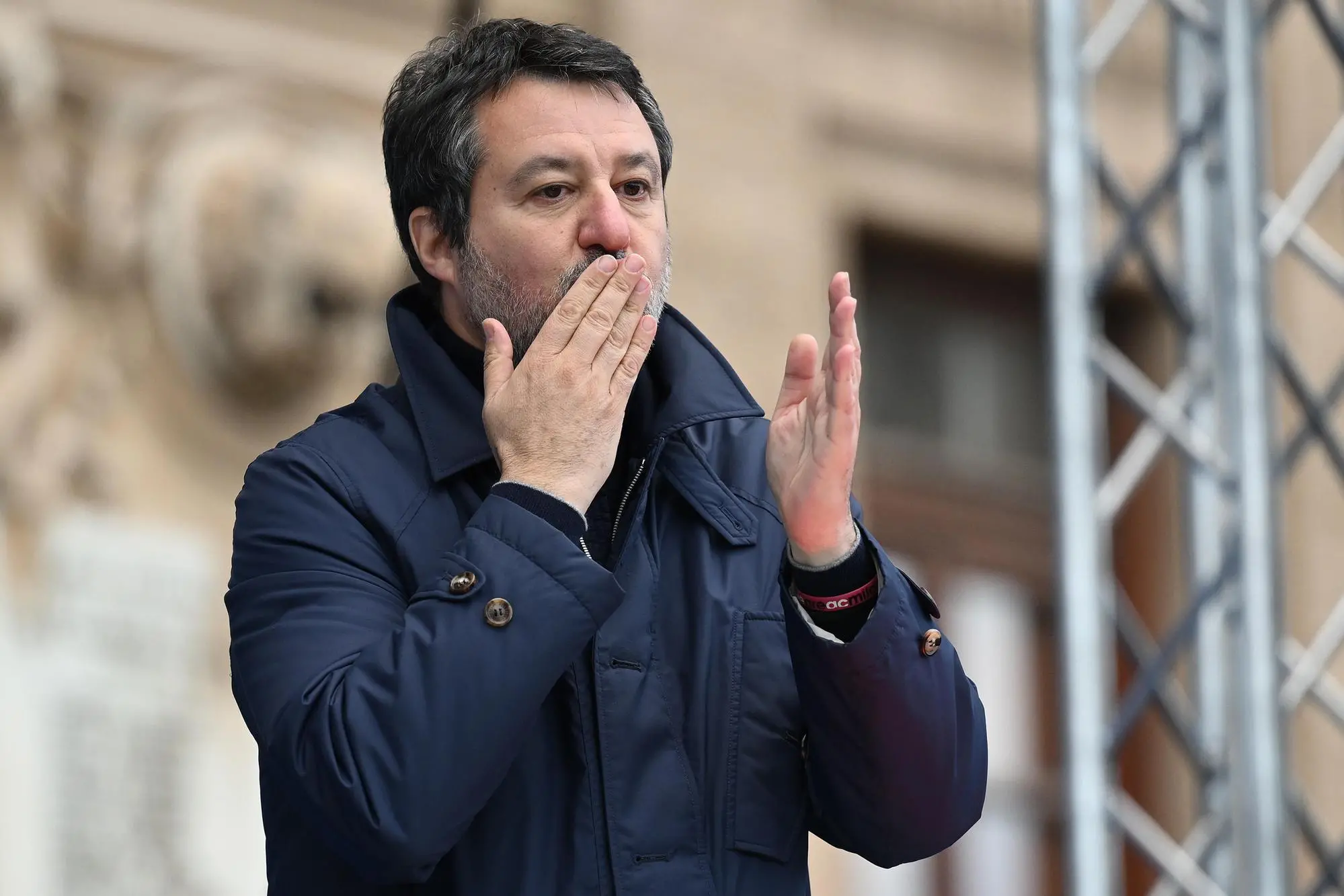 马泰奥·萨尔维尼（安萨 - 卡梅罗·因贝西）