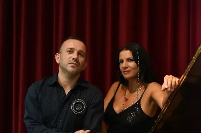 Gisella Vacca e Renato Muggiri protagonisti dello spettacolo di sabato a Villa Verde (foto concessa)