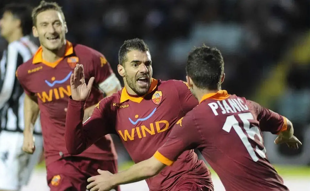 Francesco Totti, Simone Perrotta, Miralem Pjanic (Ansa)