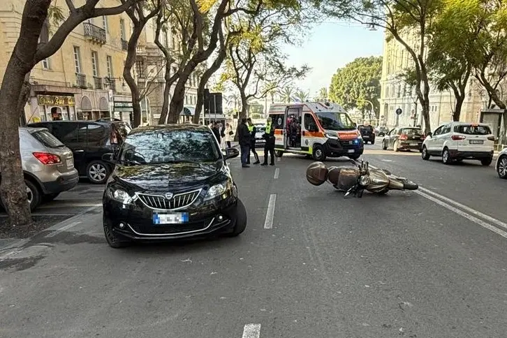 L'incidente nel largo Carlo Felice a Cagliari