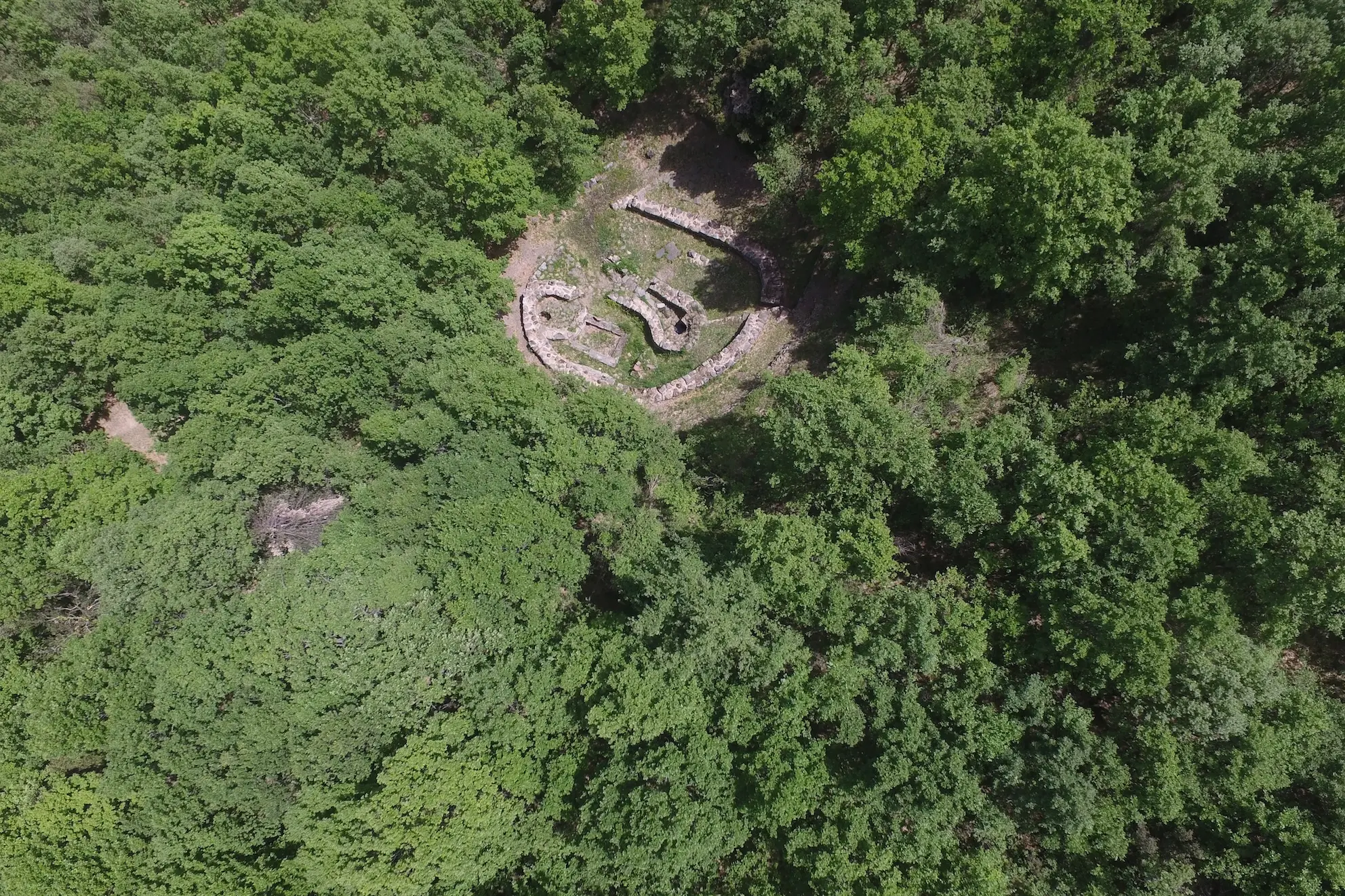Veduta aerea del sito di Gremanu a Fonni (foto concessa)