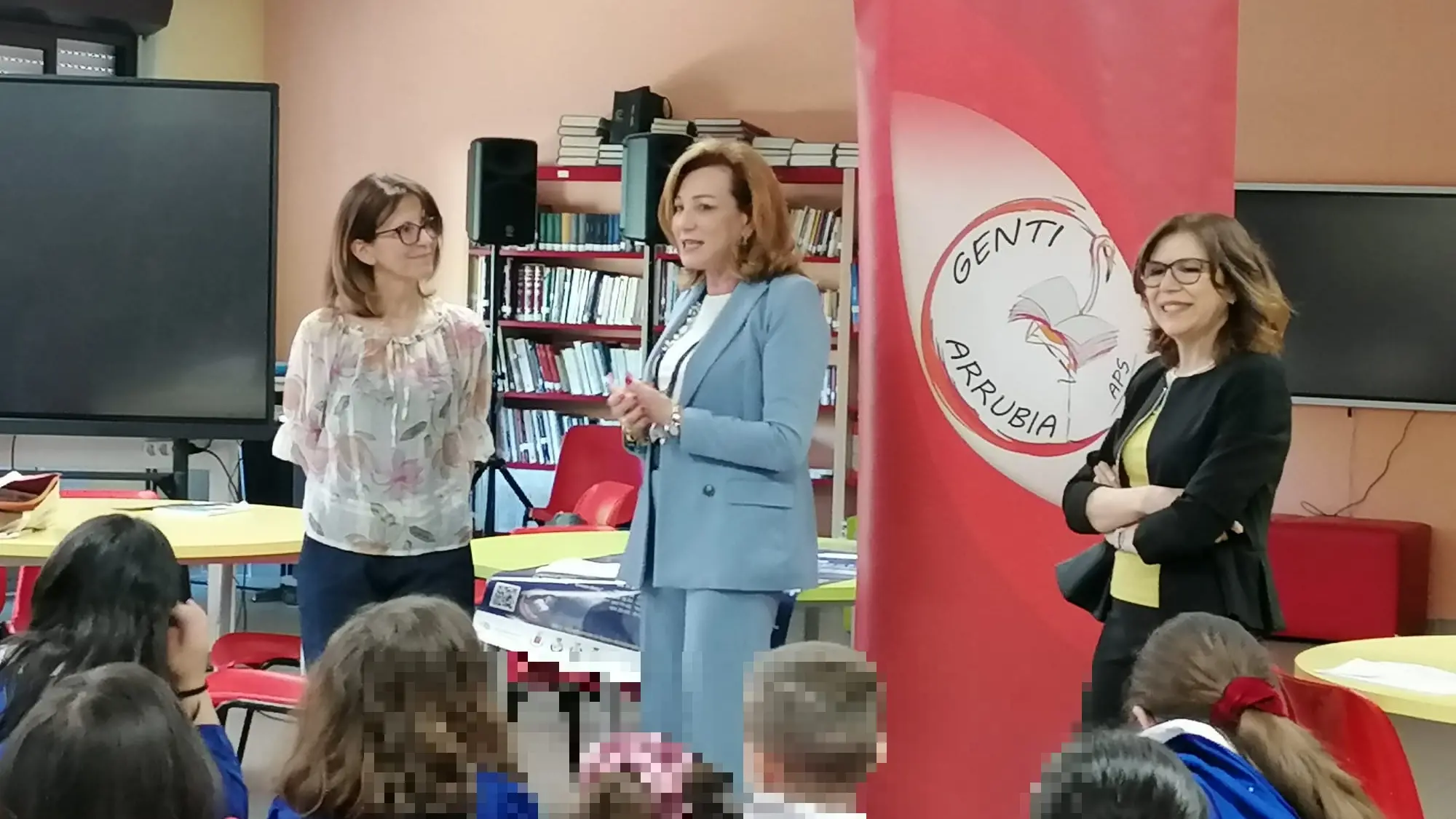 https://immagini.unionesarda.it/version/c:YTg0Yzc2NDEtMGY3YS00:MGViYjk4YmItZGI3Mi00/image.webp?f=16:9