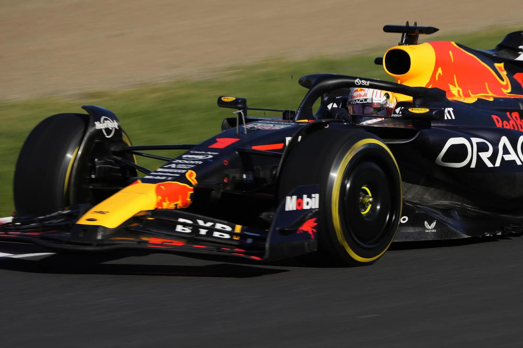 La Red Bull di Max Verstappen (Ansa)