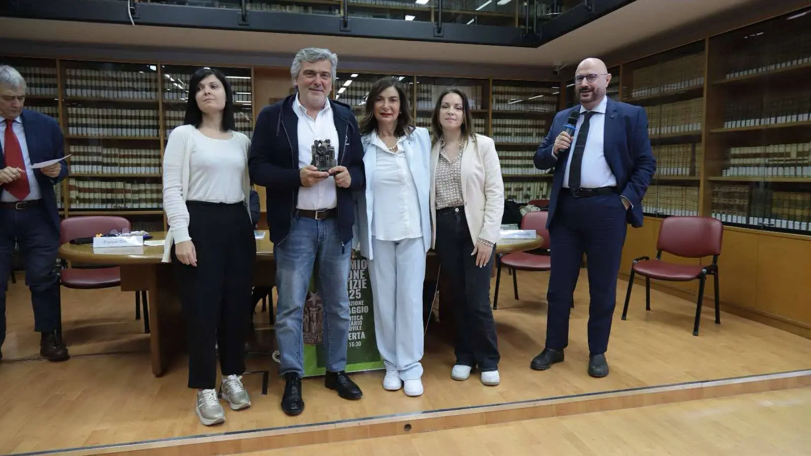 https://immagini.unionesarda.it/version/c:YTgxZGI5OWItNzk2ZS00:MTllODE1ZjQtNGI2NS00/image.webp?f=16:9