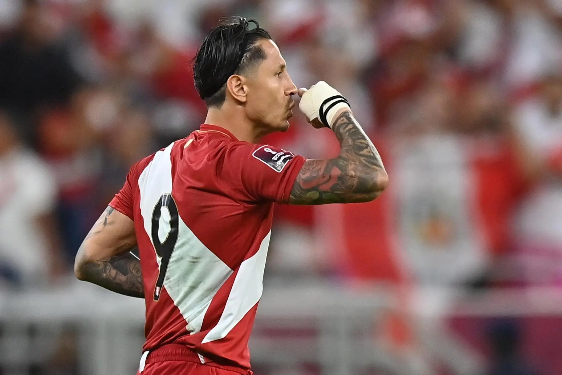 Gianluca Lapadula stasera scenderà in campo col suo Perù (foto Ansa)