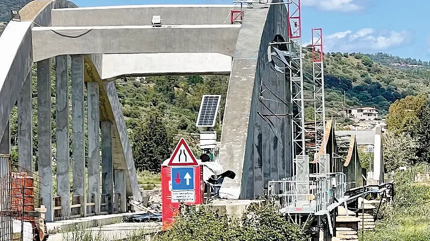 https://immagini.unionesarda.it/version/c:YTgzOTljNTAtZWM2OS00:ZTlhZjUzODktMDg4Ny00/image.webp?f=16:9