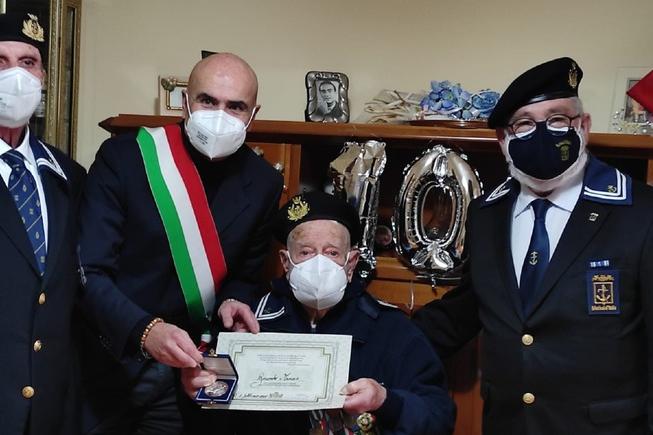 A Cagliari grande festa per i 100 anni di Giocondo Muscas: salvò i partigiani corsi