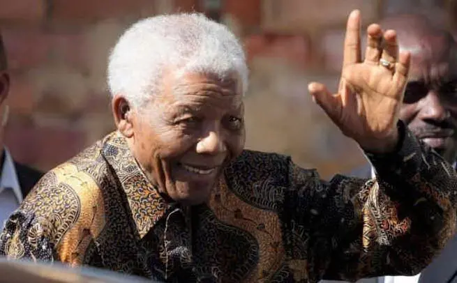 Traghetta il Sudafrica dall'Apartheid alla democrazia