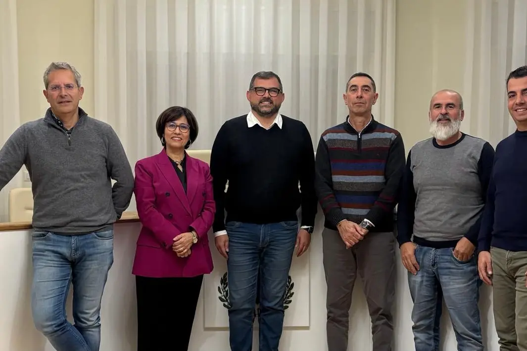 I sindaci dei comuni del Villanova (foto ufficio stampa)