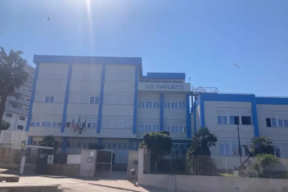 L'istituto Paglietti di Porto Torres (foto Pala)