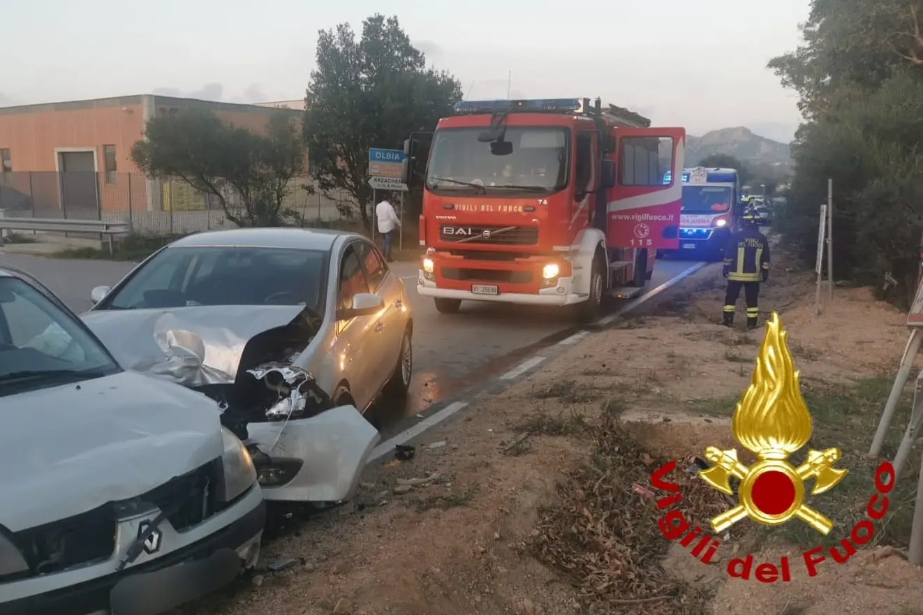 L'incidente (foto Vigili del fuoco)