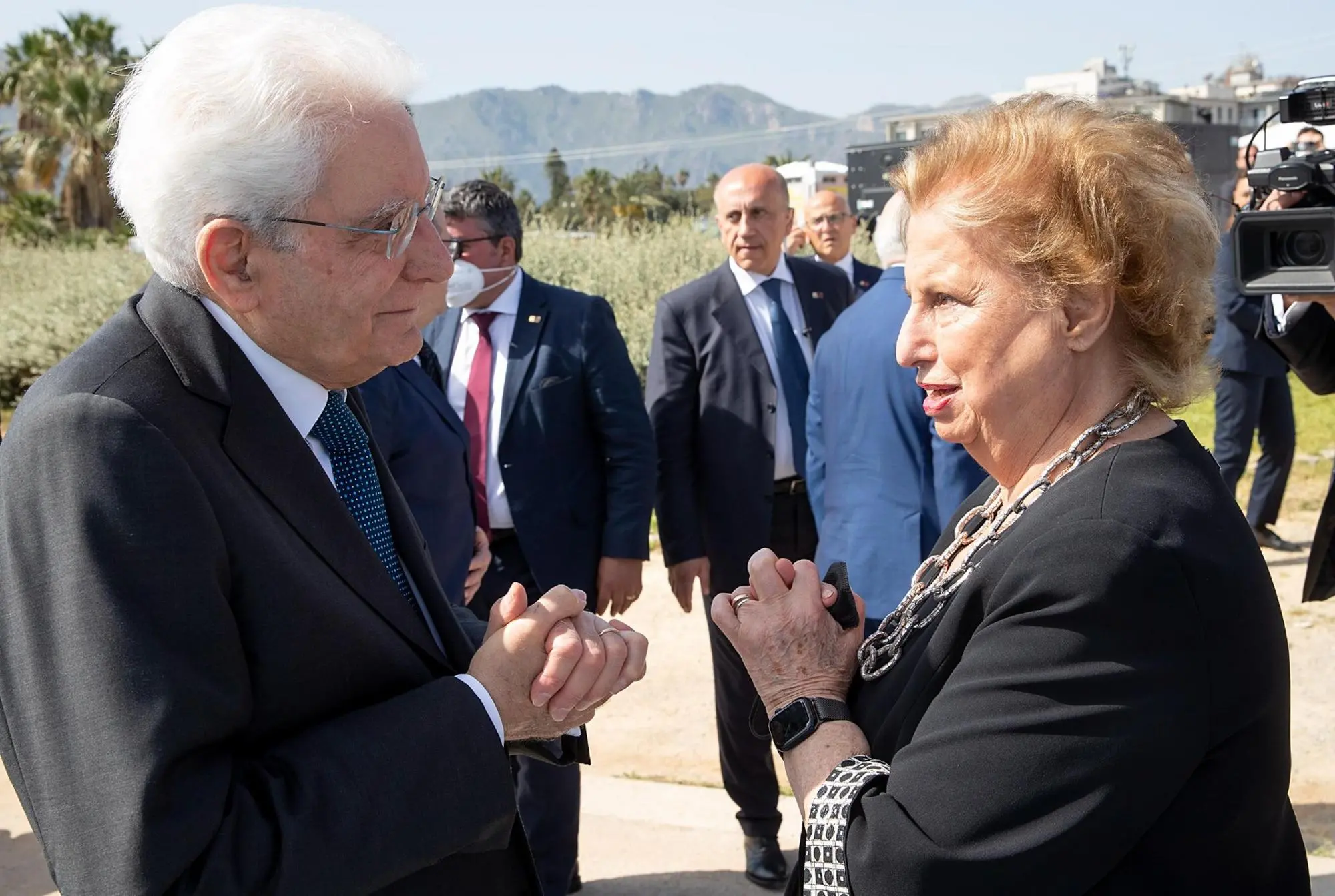 Il presidente Sergio Mattarella con Maria Falcone, presidente della Fondazione Falcone (Ansa - Ufficio stampa Quirinale)