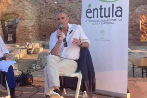 Carlo Cottarelli a Porto Torres (foto Pala)