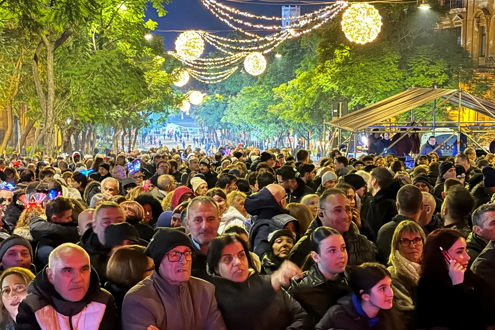 Capodanno Cagliari la festa in piazza Yenne