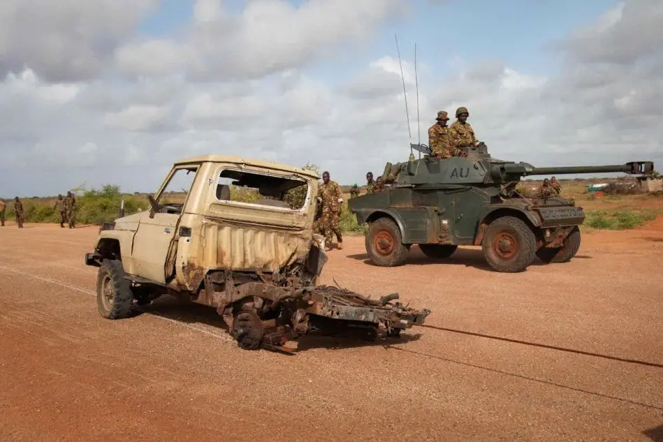 Soldati in Somalia (Ansa)
