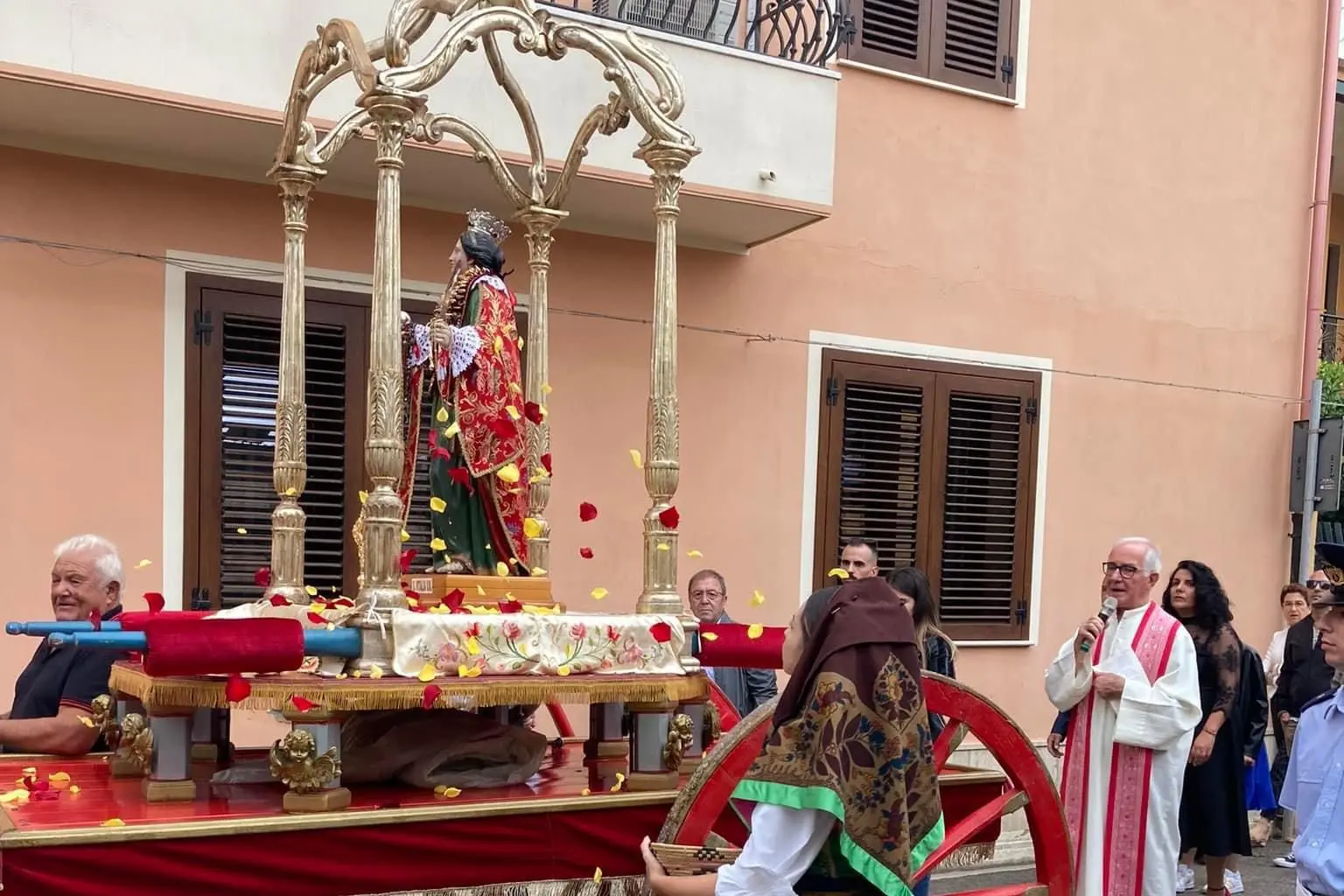 La processione di Santa Vitalia (foto Pilloni)
