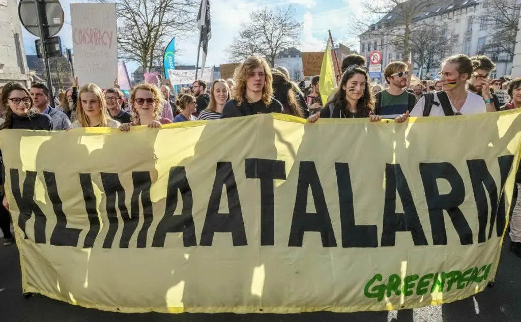 Allarme clima, manifestanti in Polonia (Ansa)
