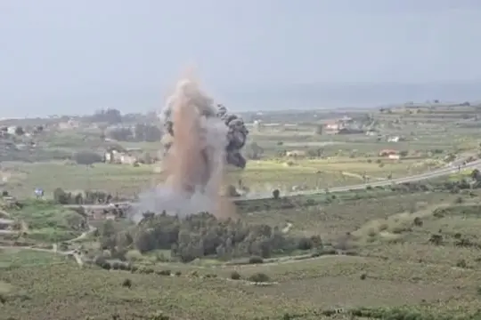 Libano, Idf hanno bombardato ponte di Qasmiyeh tra Sidone e Tiro