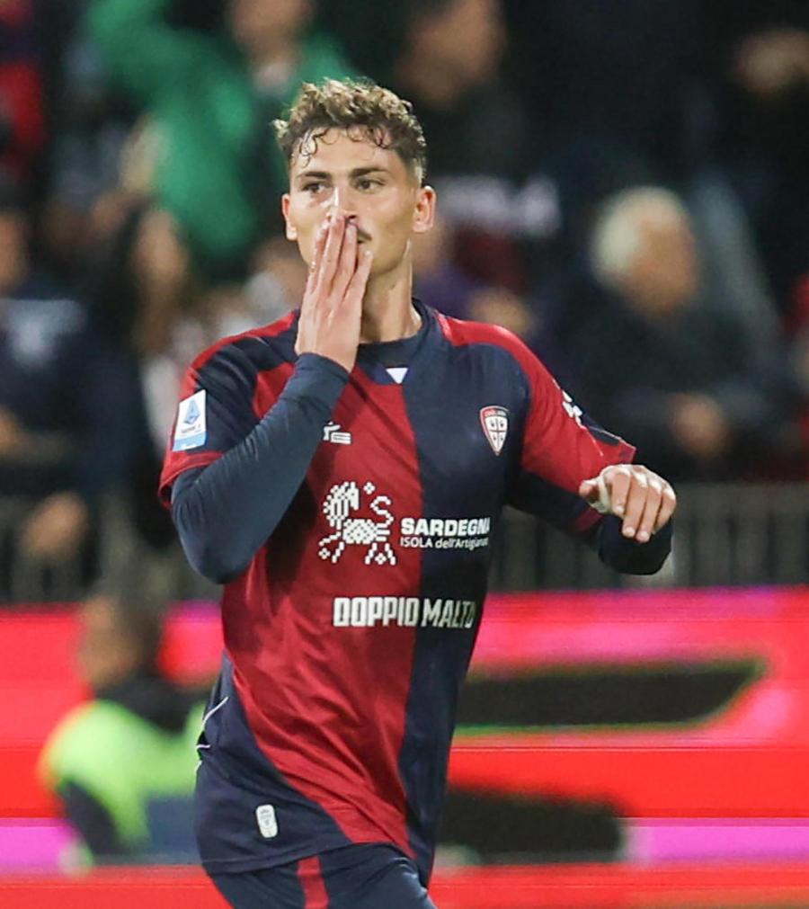 Cagliari-Verona, Esposito: «Una promessa da Pisacane, ora la deve mantenere»