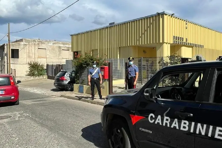 I militari sul posto (foto carabinieri)