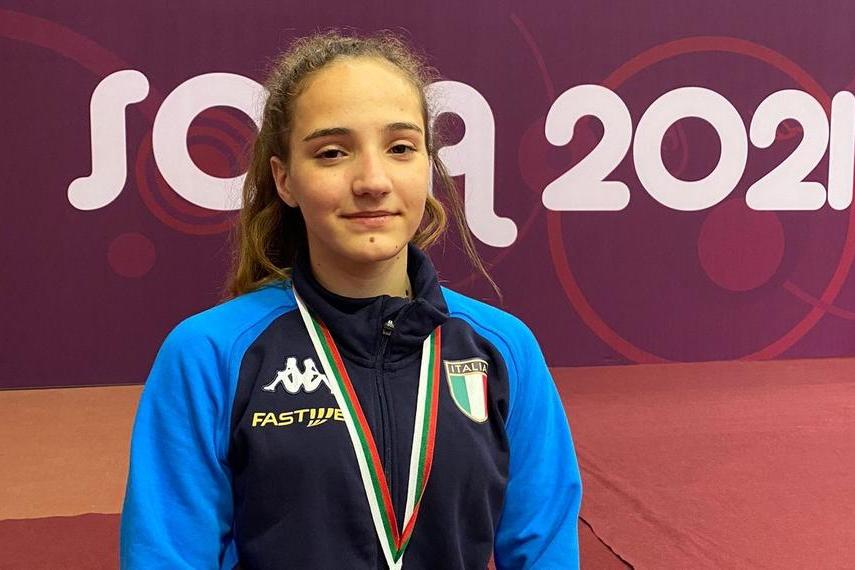 Sofia, Denise Piroddu medaglia d'argento agli europei Under 15 di Lotta stile libero
