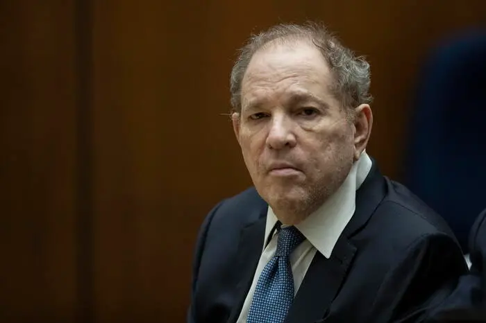 Former film producer Harvey Weinstein appears in court at the Clara Shortridge Foltz Criminal Justice Center in Los Angeles, California, USA, 04 October 2022. Weinstein was extradited from New York to Los Angeles to face sex-related charges. ANSA/ETIENNE LAURENT