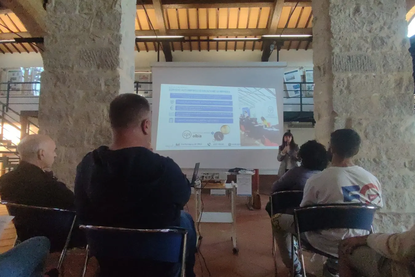 Palau. Un momento dell'incontro (foto Ronchi)