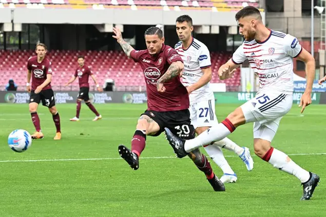 Salernitana-Cagliari (Ansa)