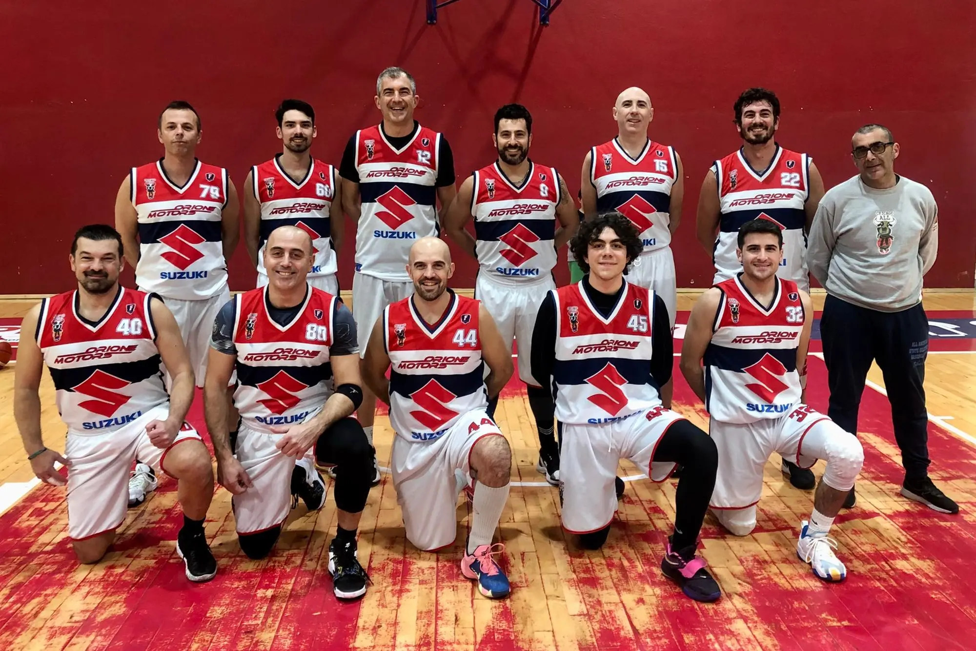 Il roster del Basket Poetto (foto concessa)