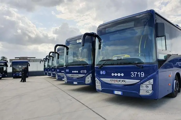 La Regione acquista 90 bus elettrici per l'Arst (foto Ansa)