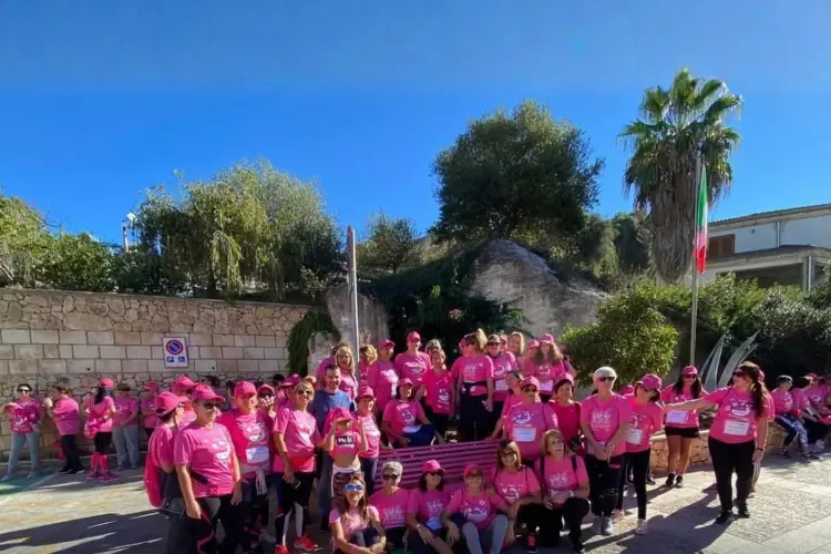 La corsa in rosa a Sennori (foto concessa)