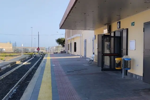 Stazione dei treni a Porto Torres (foto Pala)
