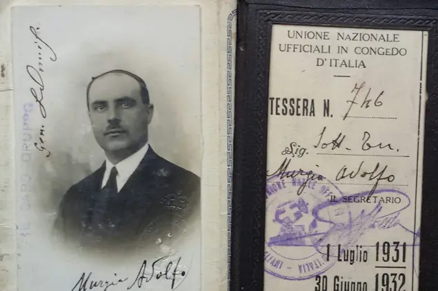 Uno dei documenti appartenuti ad Adolfo Murgia (foto concessa)