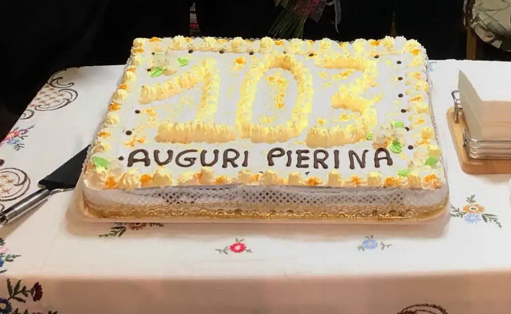 La torta di nonna Pierina (foto L'Unione Sarda-Sirigu)