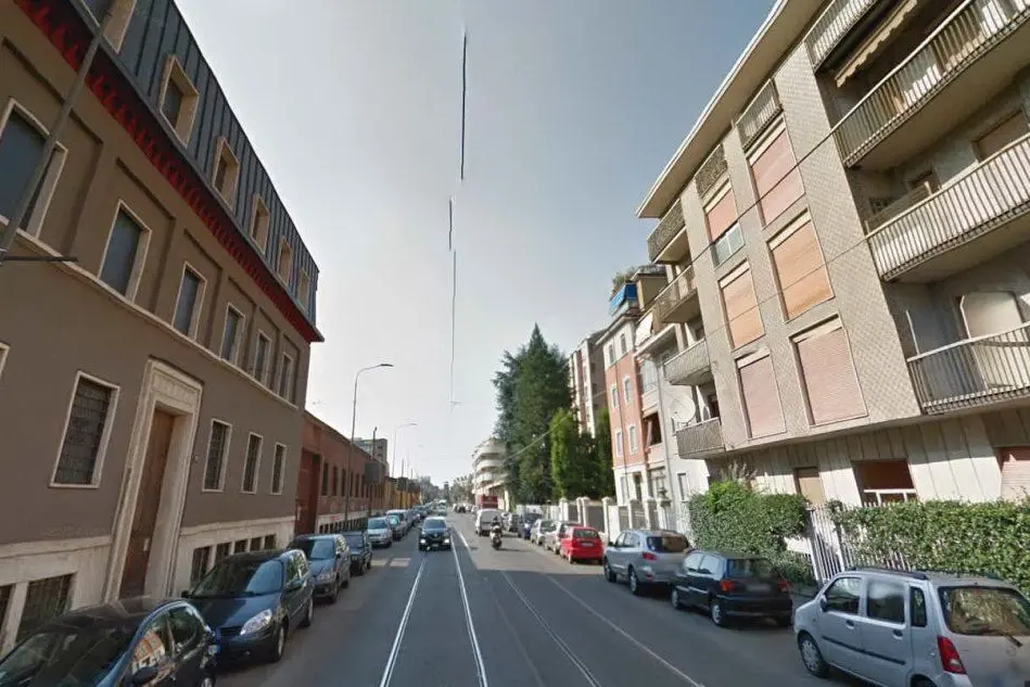 Il tentativo di aggressione è avvenuto in viale Espinasse (foto Google Maps)