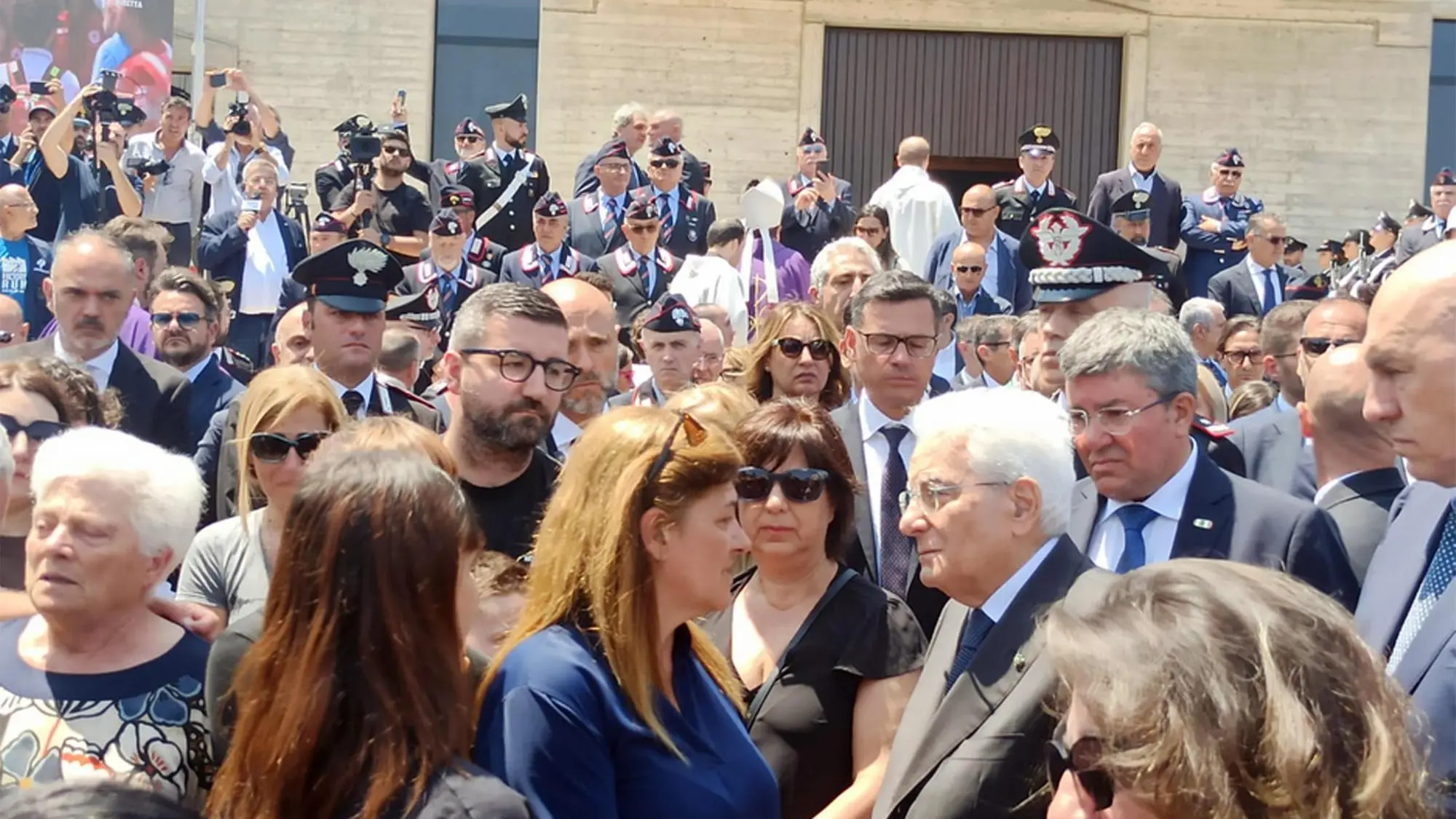 https://immagini.unionesarda.it/version/c:YWIyN2FiYmQtYjA4OC00:ZTAwY2FhNzYtN2E0MC00/image.webp?f=16:9